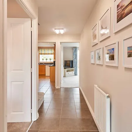 Host & - Stratton Close * Saltburn-by-the-Sea